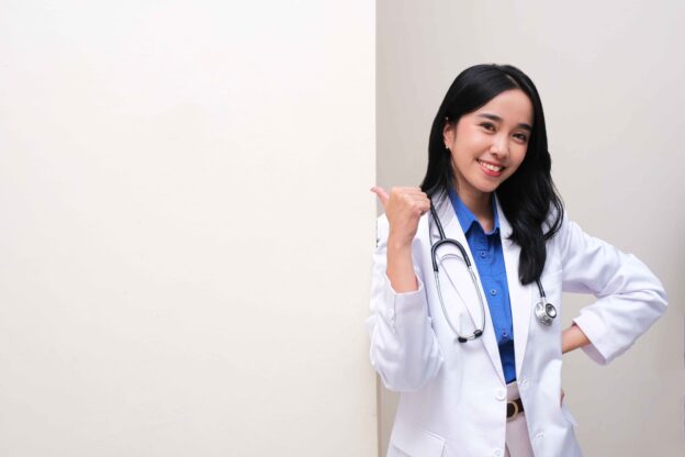 dokter residen adalah